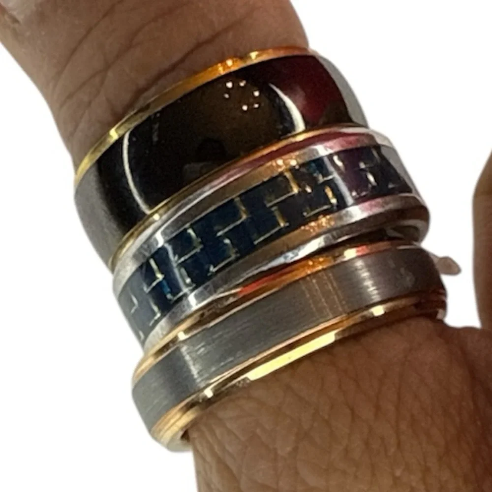West Coast Jewelry Men’s 3 ring : 2 stainless steel & 1 tungsten carbide 11 New